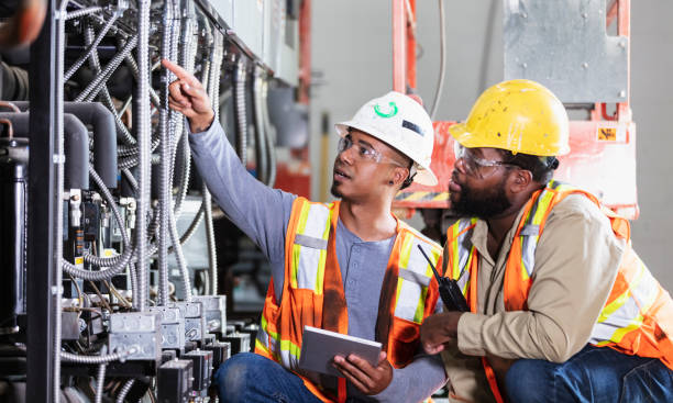 Best Licensed Electrician  in Buna, TX